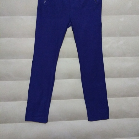 Navy blue leggings brand new. Didnt even try on - Picture 1 of 2